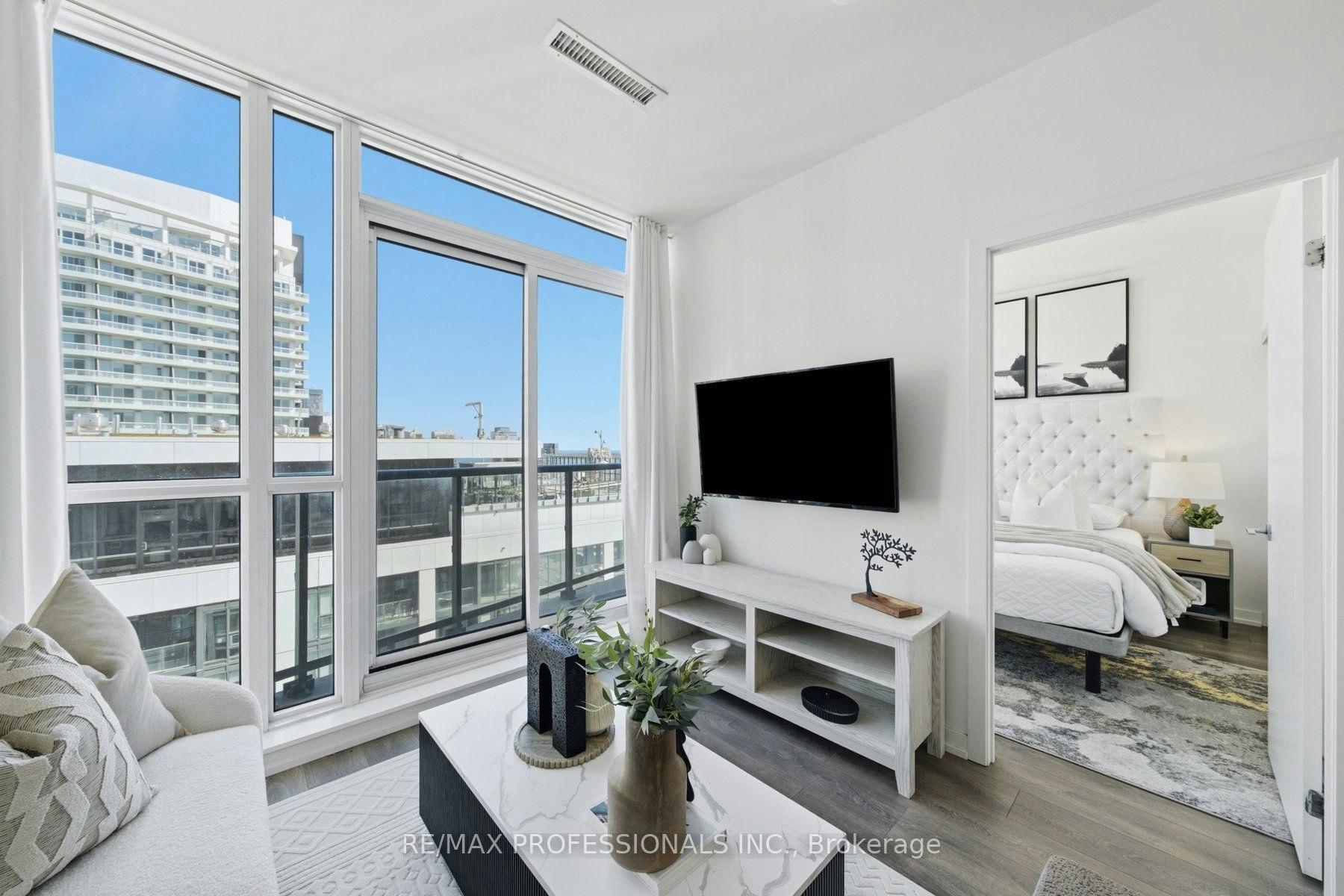 PH08-49 East Liberty Street, Toronto, ON, M6K 0B2