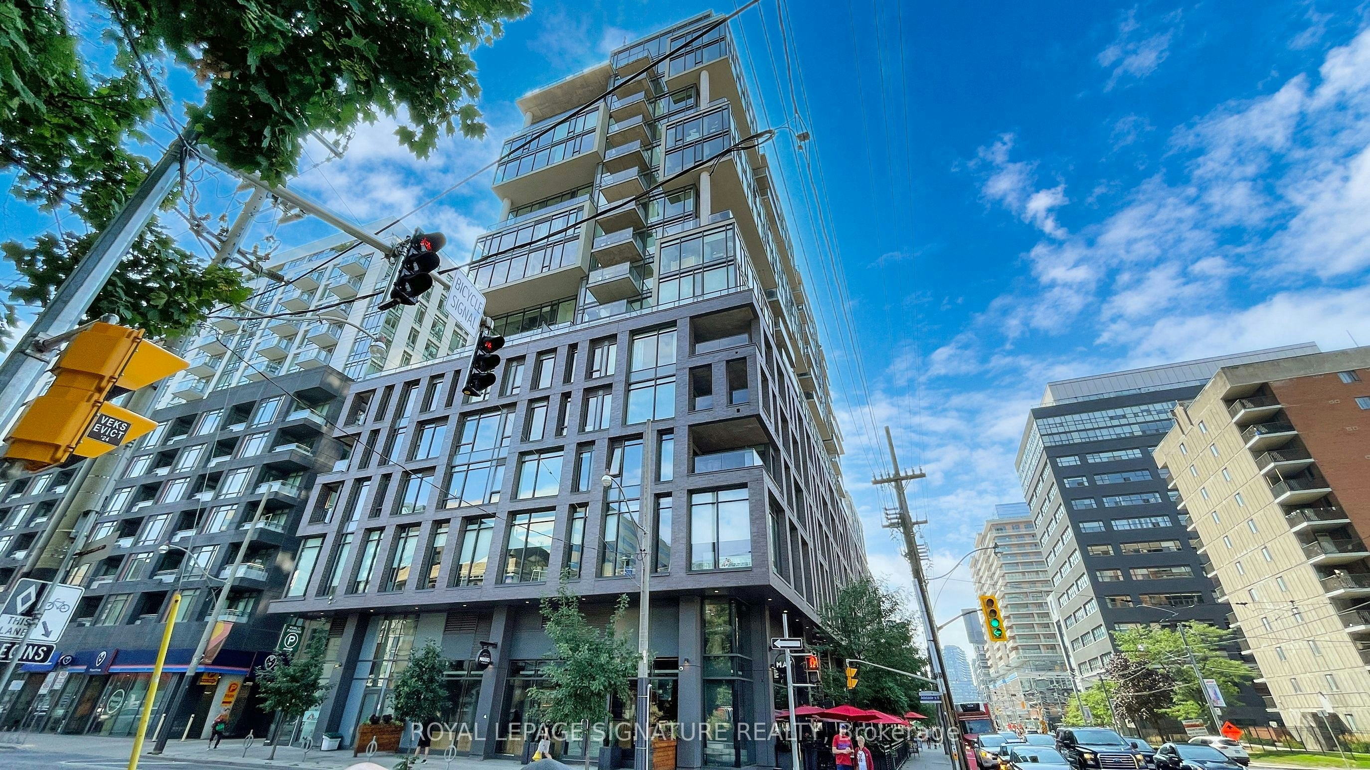 1004-111 Bathurst Street, Toronto, ON, M5V 2R1 - 22