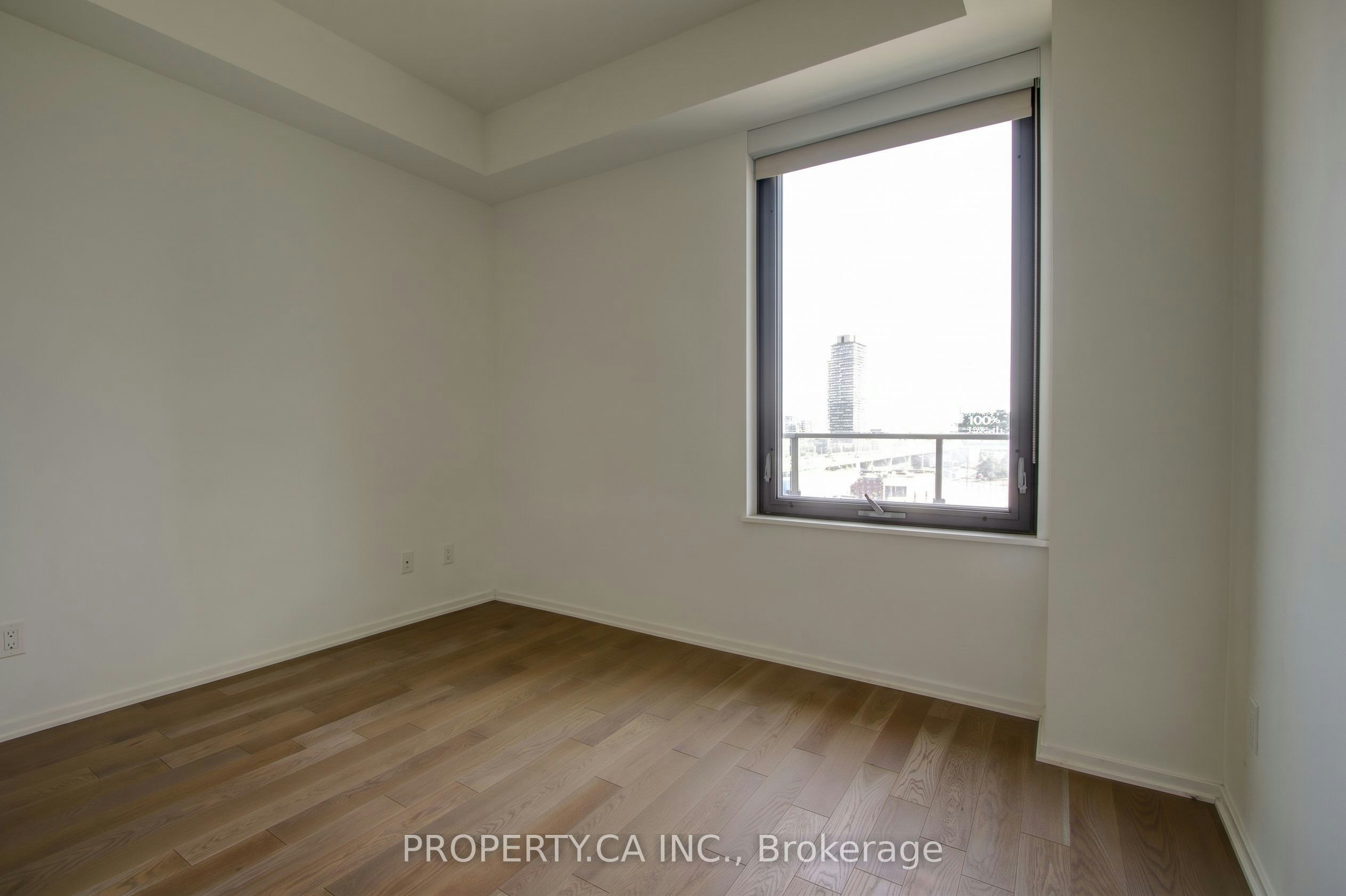 716-12 Bonnycastle Street, Toronto, ON, M5A 3Y4 - 13