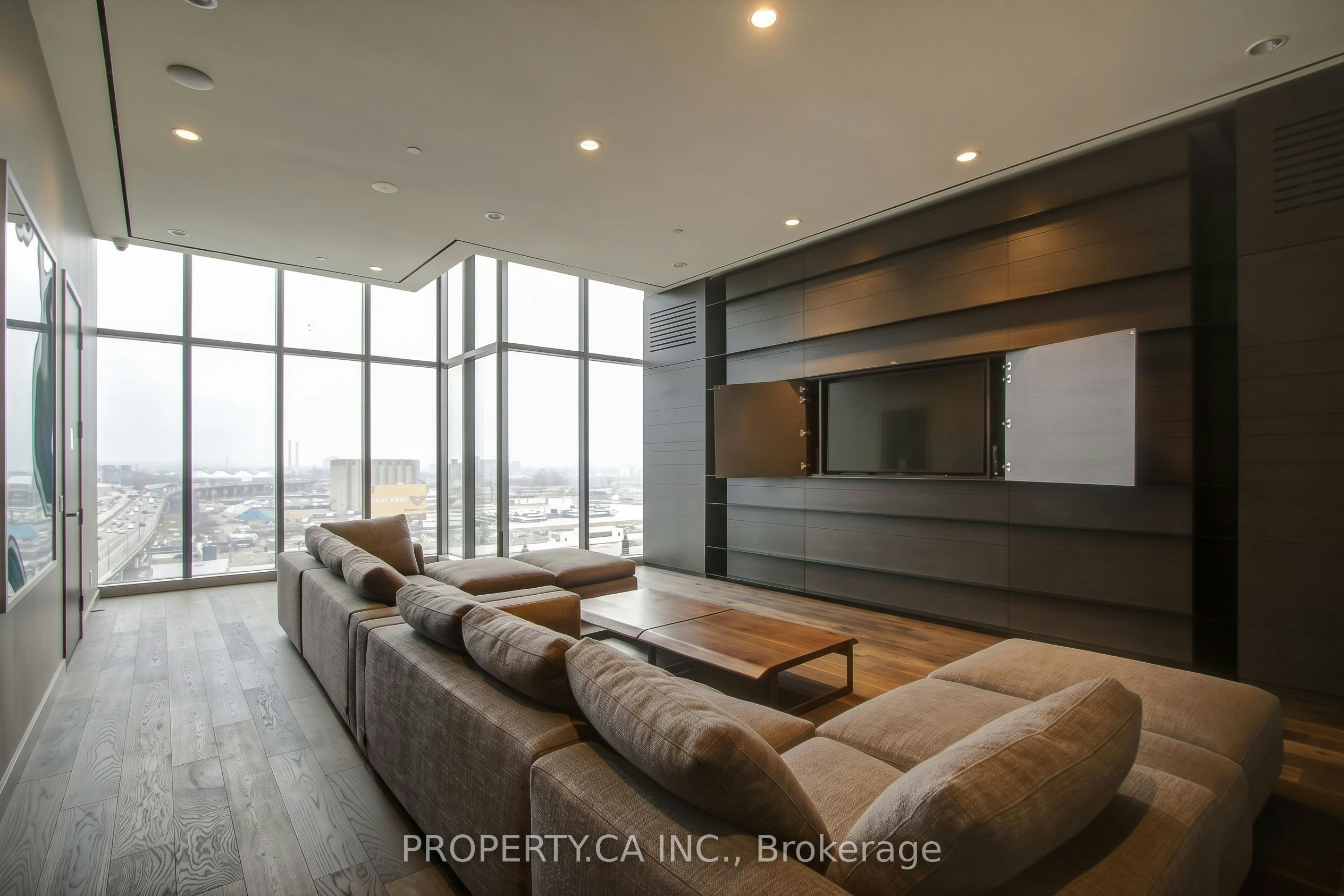 716-12 Bonnycastle Street, Toronto, ON, M5A 3Y4 - 24