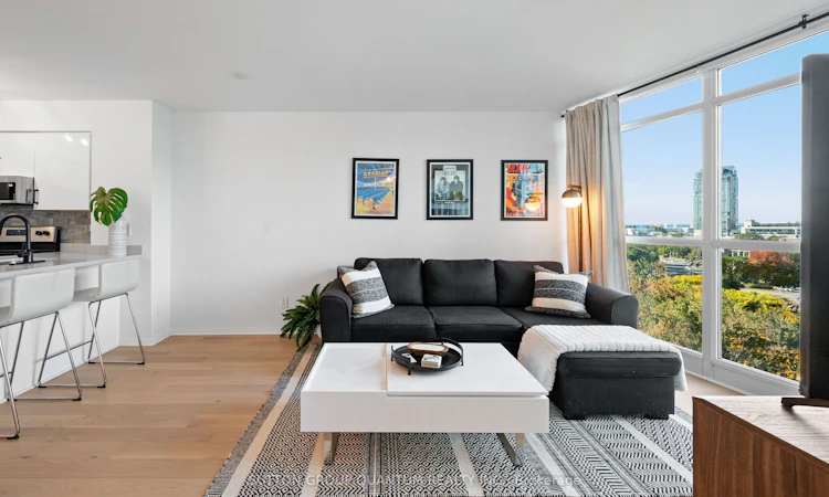 1110-219 Fort York Boulevard