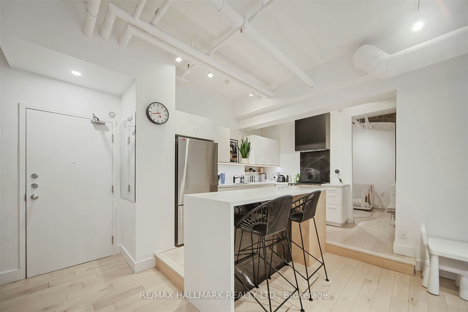 301-80 Sherbourne Street, Toronto, ON, M5A 2R1 - 9