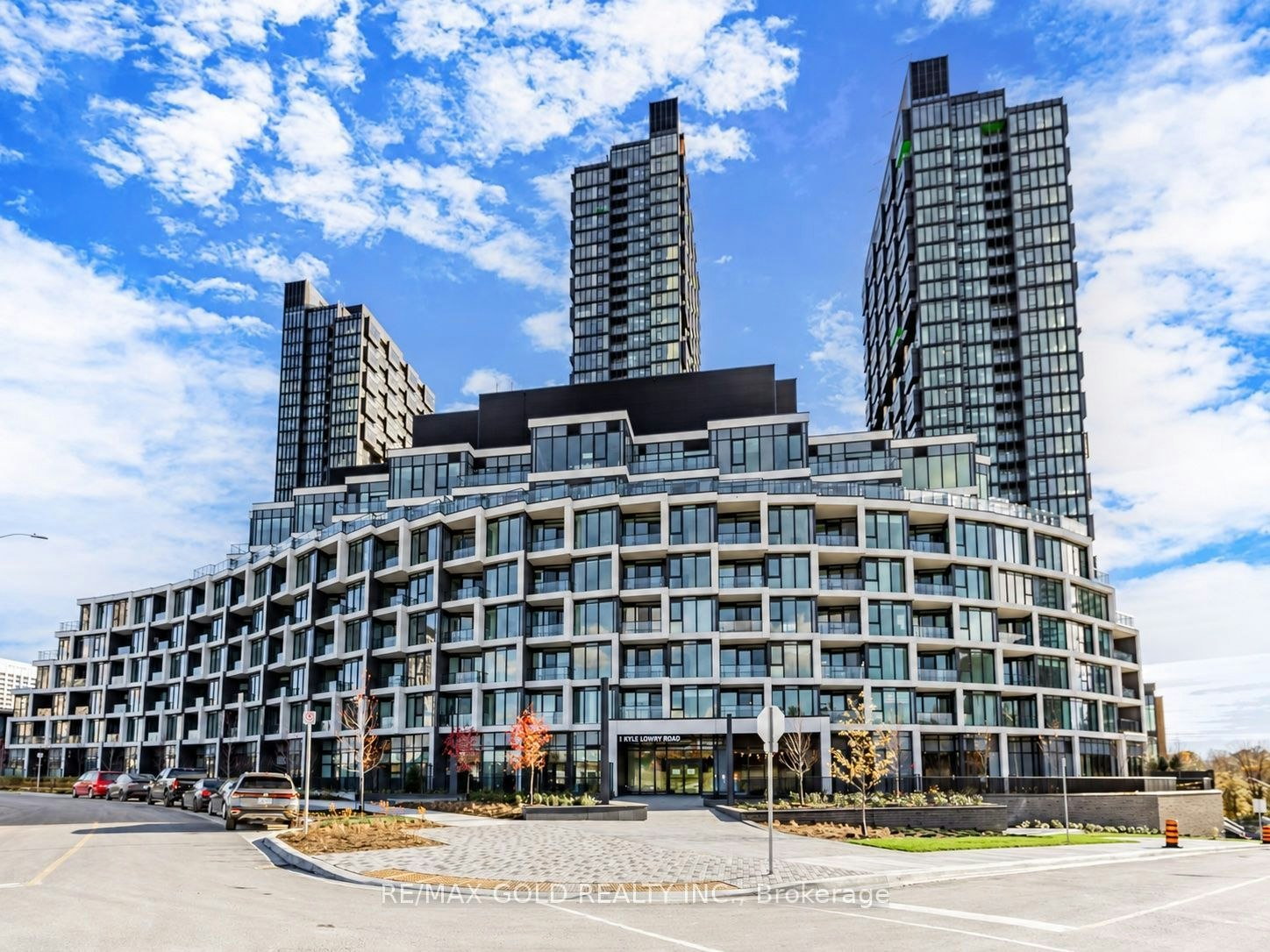 103-1 Kyle Lowry Road, Toronto, ON, M3C 0S6