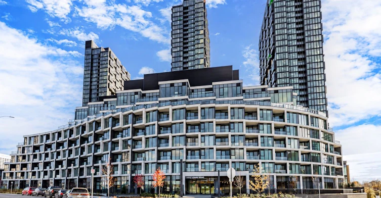 103-1 Kyle Lowry Road, Toronto, ON, M3C 0S6