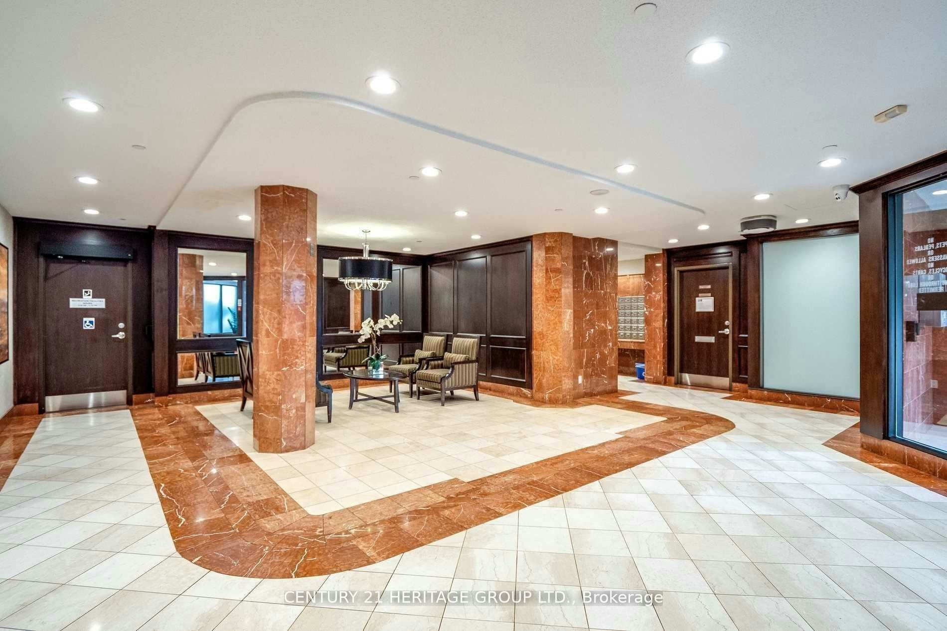 909-1101 Steeles Avenue W, Vaughan, ON, M2R 3W5 - 2