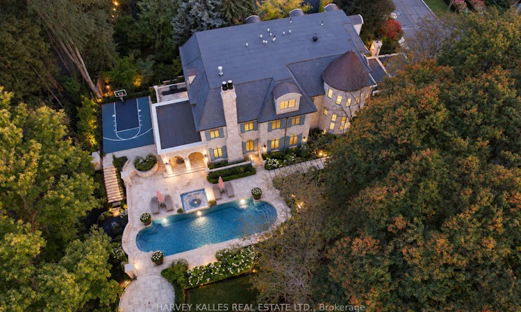221 Forest Hill Road