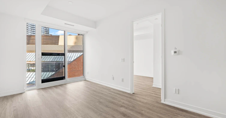 906-771 Yonge Street, Toronto, ON, M4W 0B8 - 8