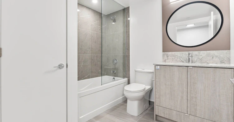 906-771 Yonge Street, Toronto, ON, M4W 0B8 - 17