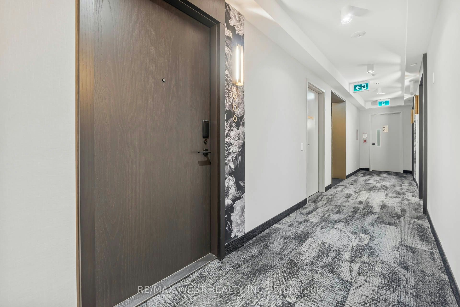 906-771 Yonge Street, Toronto, ON, M4W 0B8 - 19