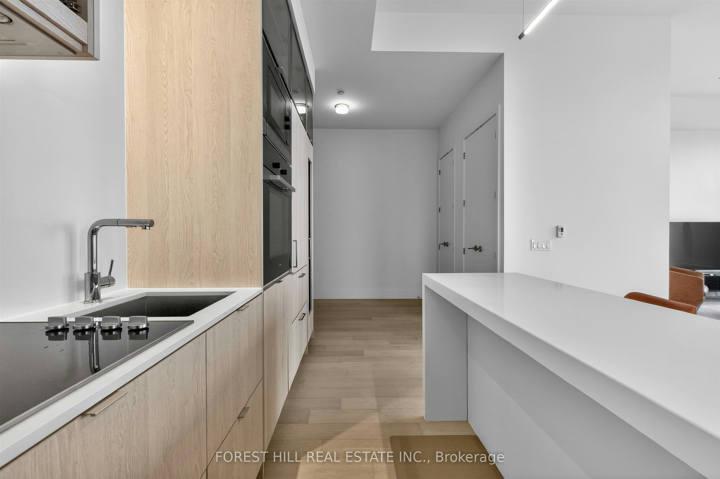 PH02-11 Yorkville Avenue, Toronto, ON, M4W 0B7 - 13