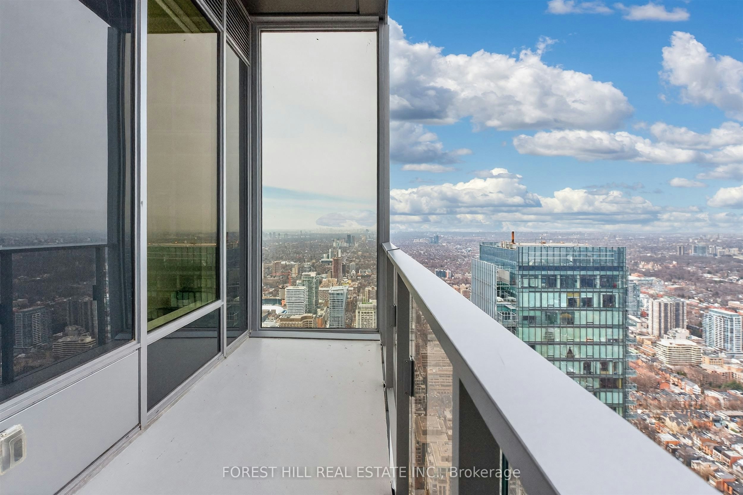 PH02-11 Yorkville Avenue, Toronto, ON, M4W 0B7 - 39