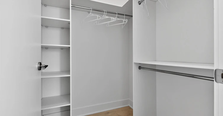 PH02-11 Yorkville Avenue, Toronto, ON, M4W 0B7 - 34