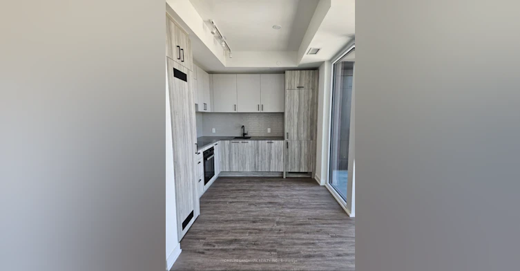 2004-5 Quarrington Lane, Toronto, ON, M3C 0S5 - 4
