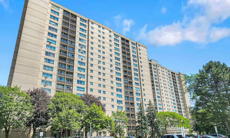 1901-5 Parkway Forest Drive