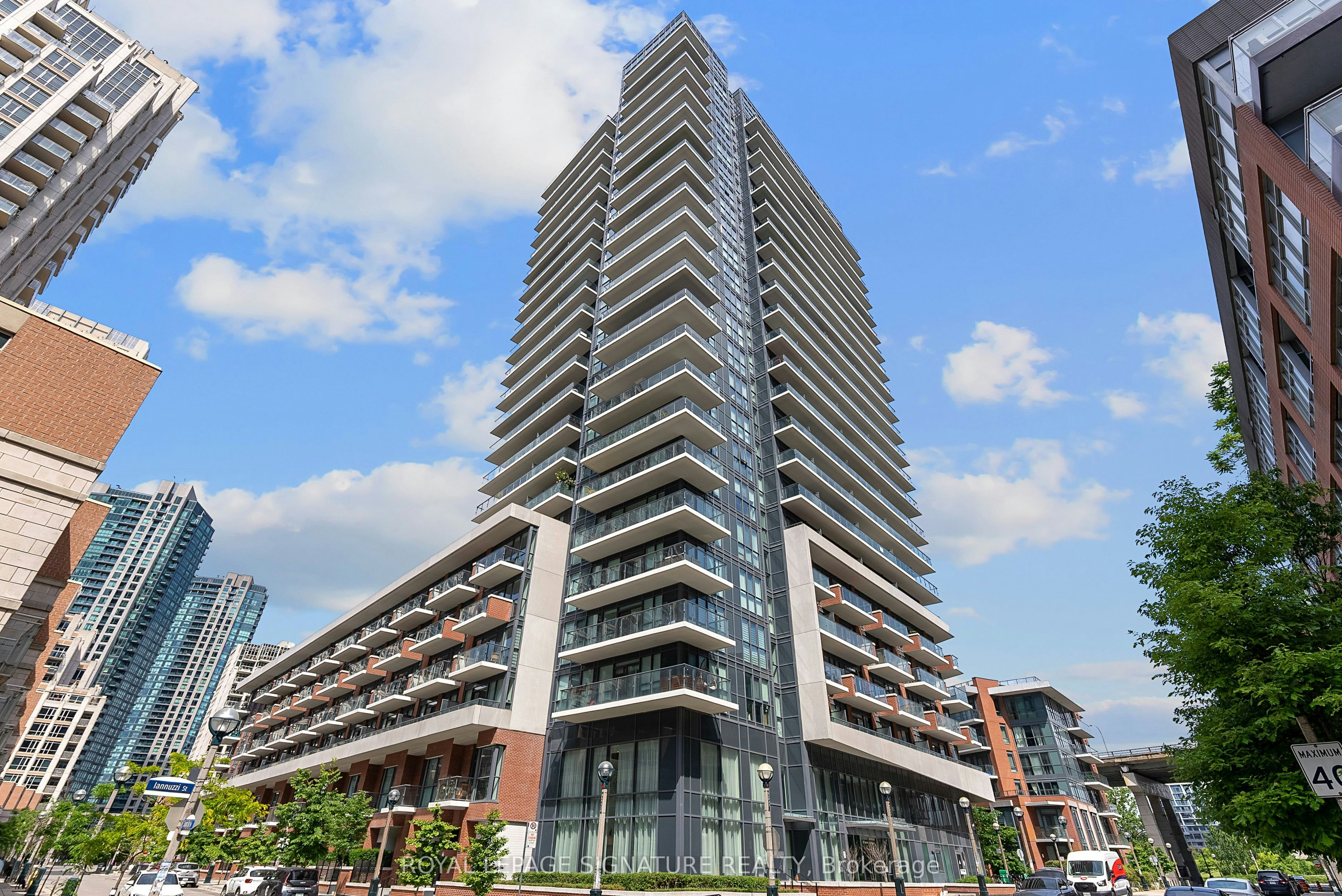1512-38 Iannuzzi Street, Toronto, ON, M5V 0S2 - 23