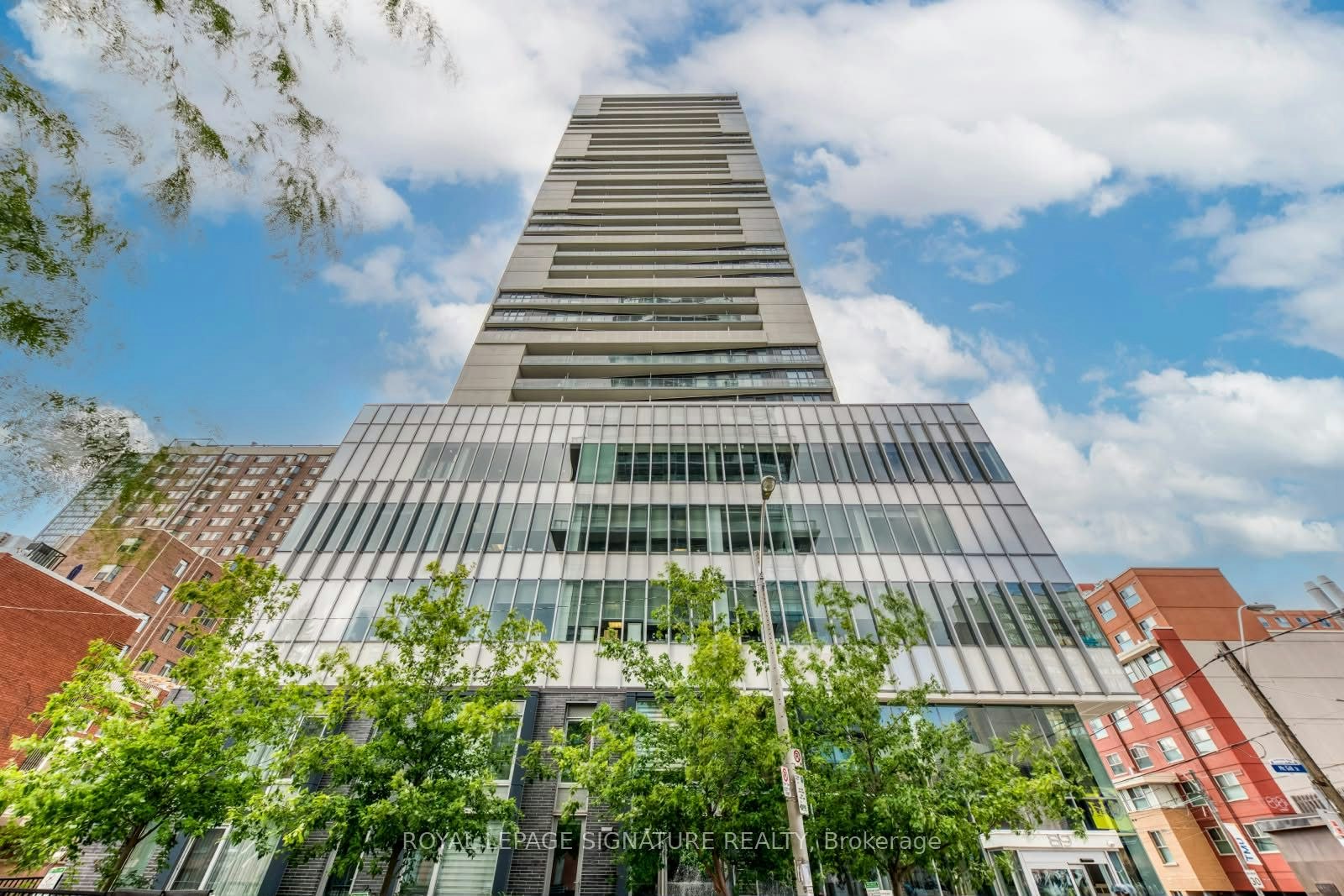 1011-89 Mcgill Street, Toronto, ON, M5B 1H5