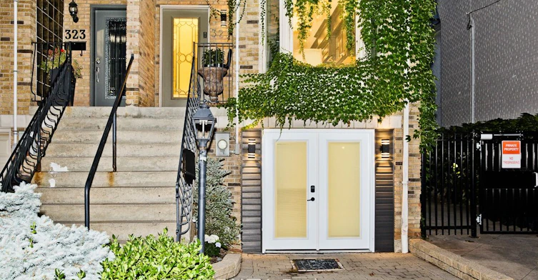 Main-321 Mutual Street, Toronto, ON, M4Y 1X6 - 21