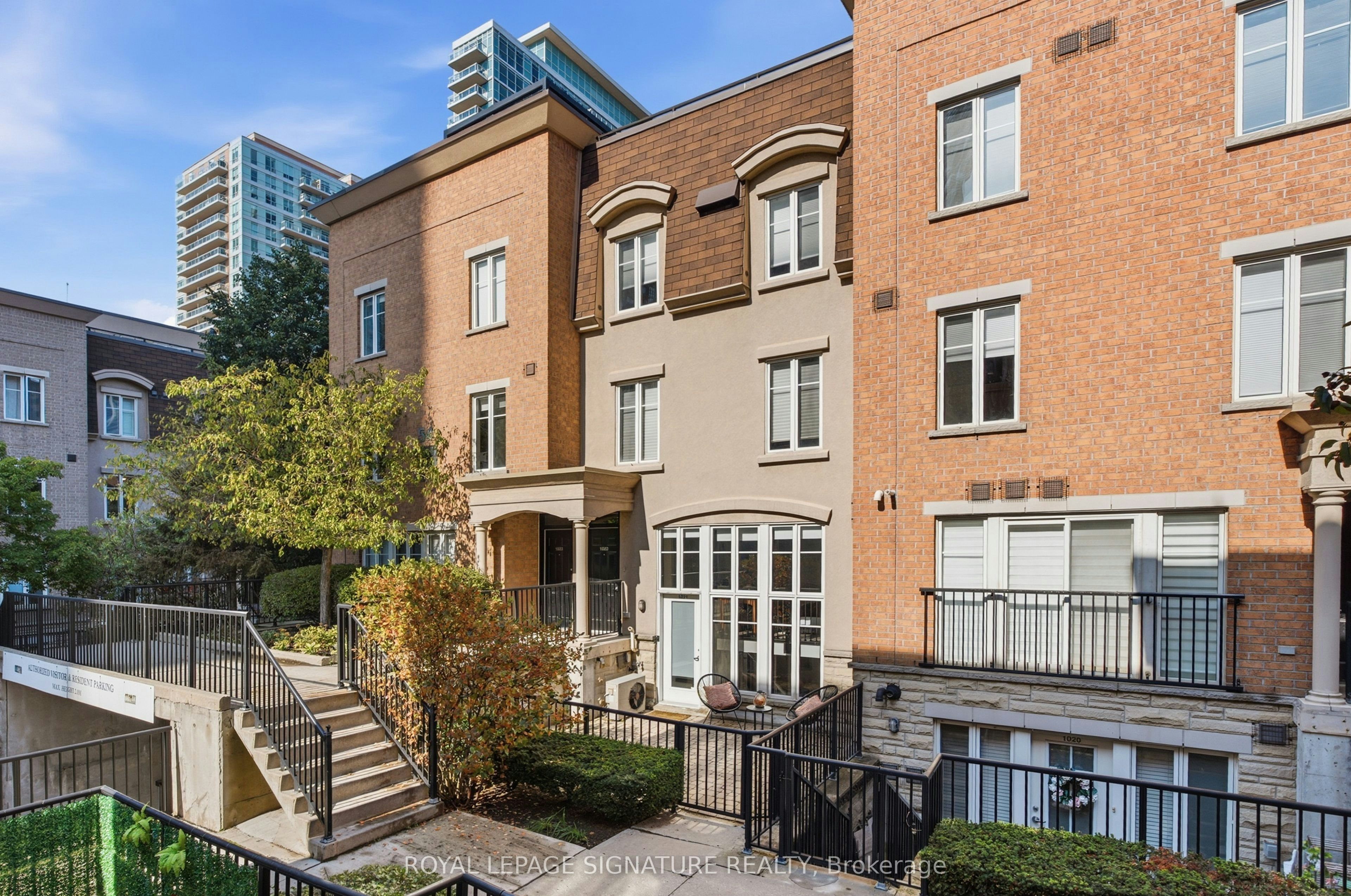 1021-54 East Liberty Street, Toronto, ON, M6K 3P3