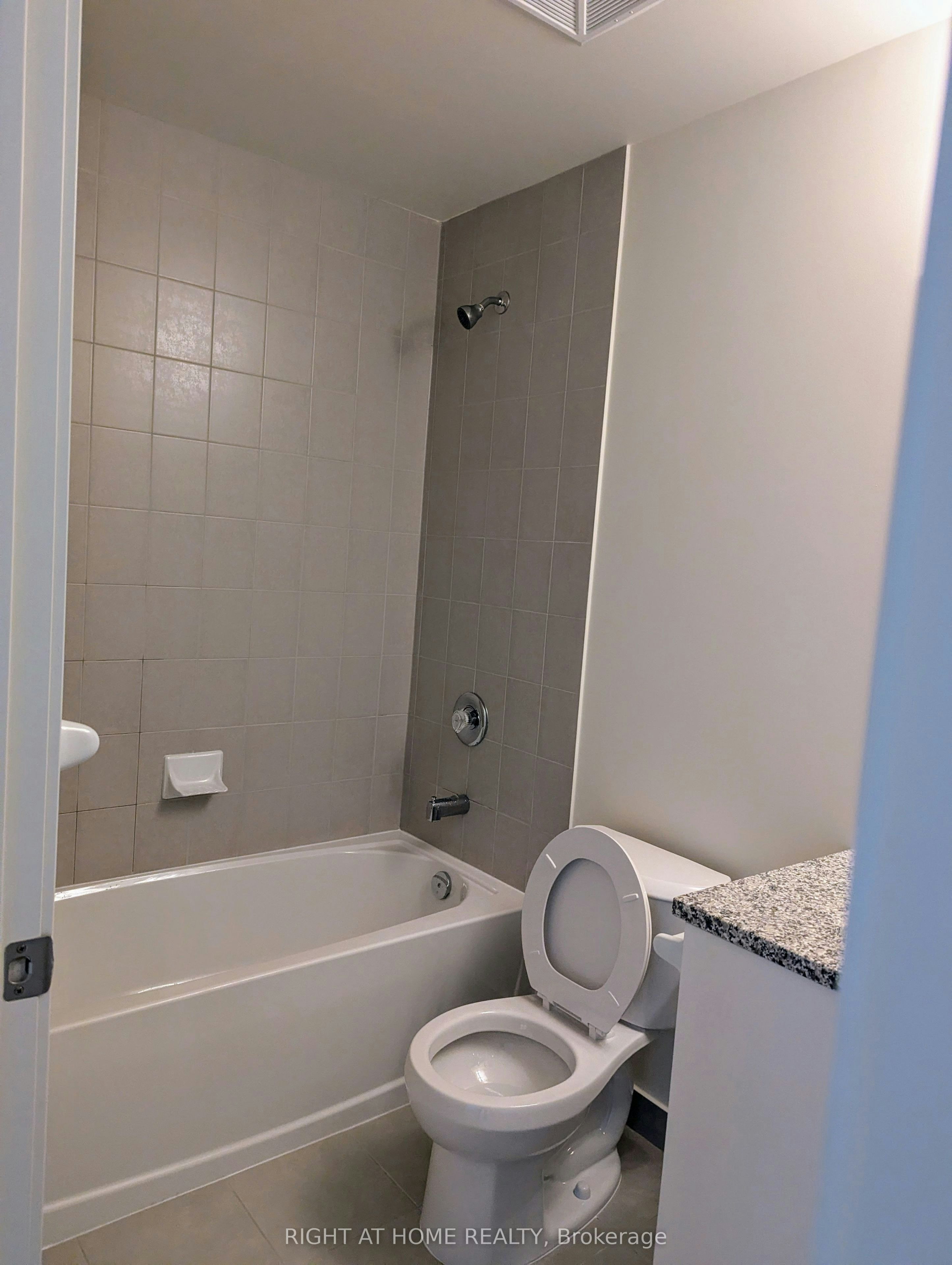 2018-4955 Yonge Street, Toronto, ON, M2N 0L8 - 12