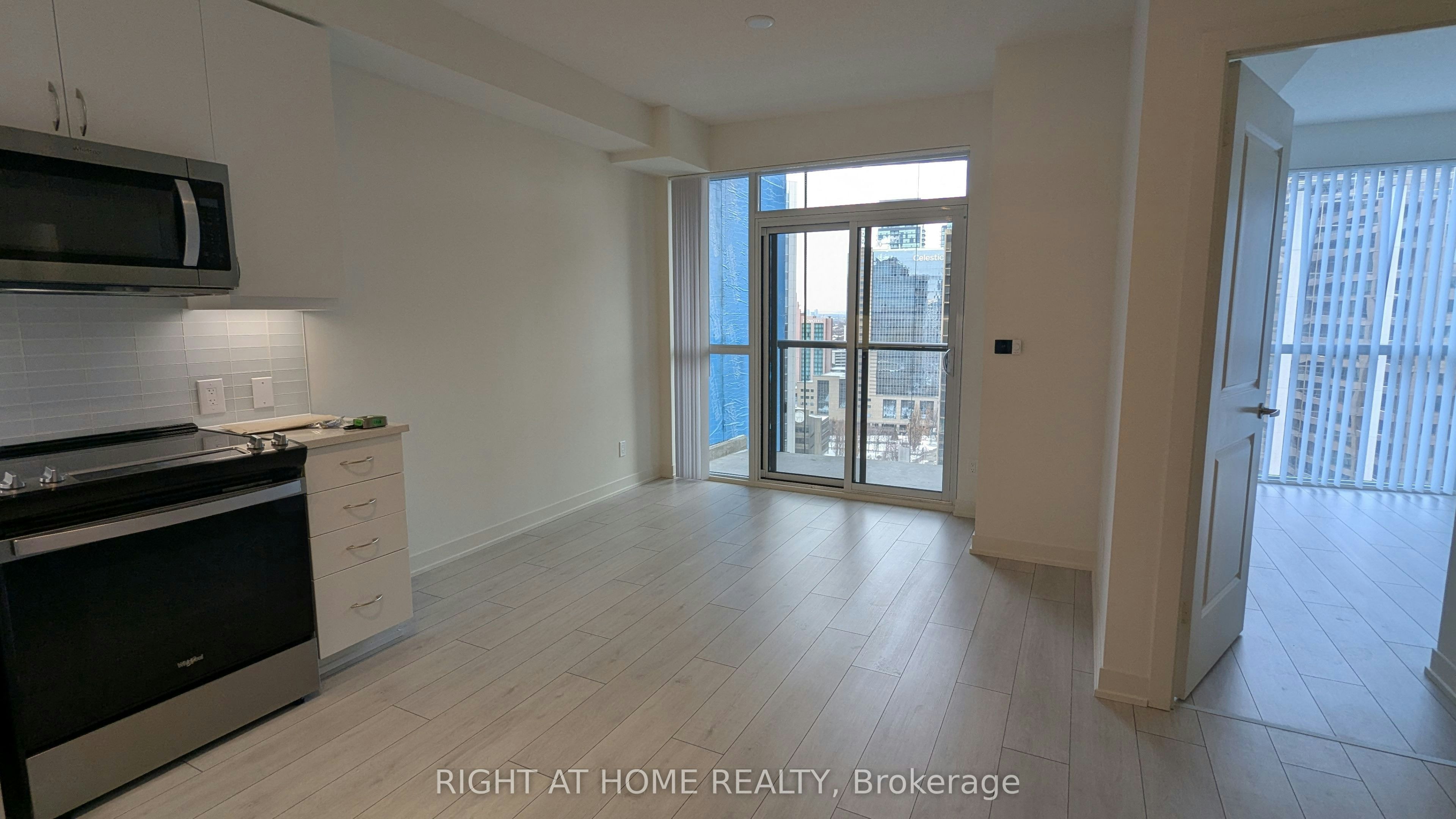 2018-4955 Yonge Street, Toronto, ON, M2N 0L8 - 8