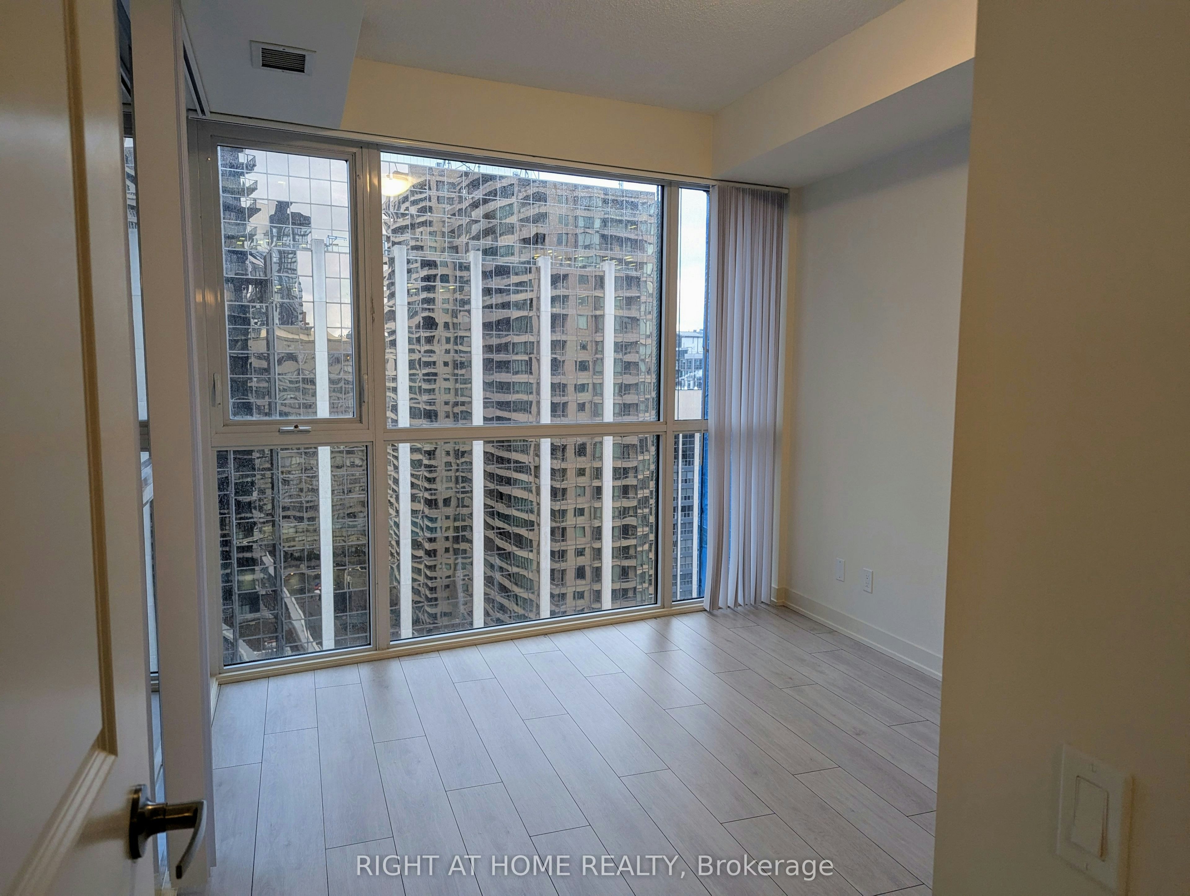 2018-4955 Yonge Street, Toronto, ON, M2N 0L8 - 10
