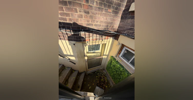 Bsmt-38 Rolyat Street, Toronto, ON, M6J 1S6 - 4