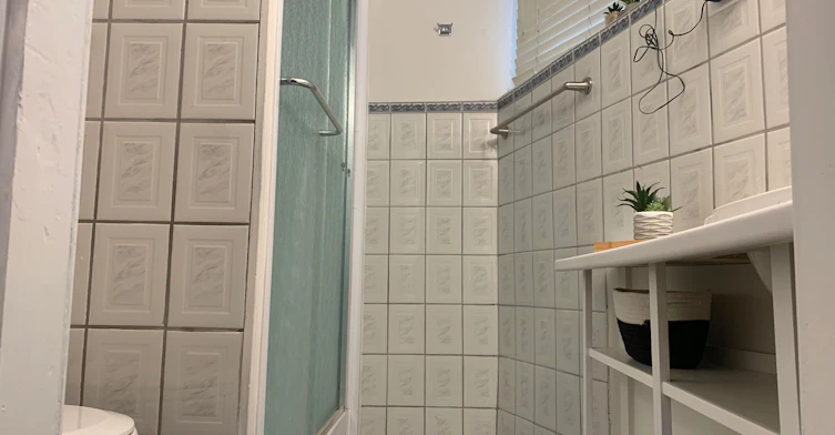 Bsmt-38 Rolyat Street, Toronto, ON, M6J 1S6 - 18