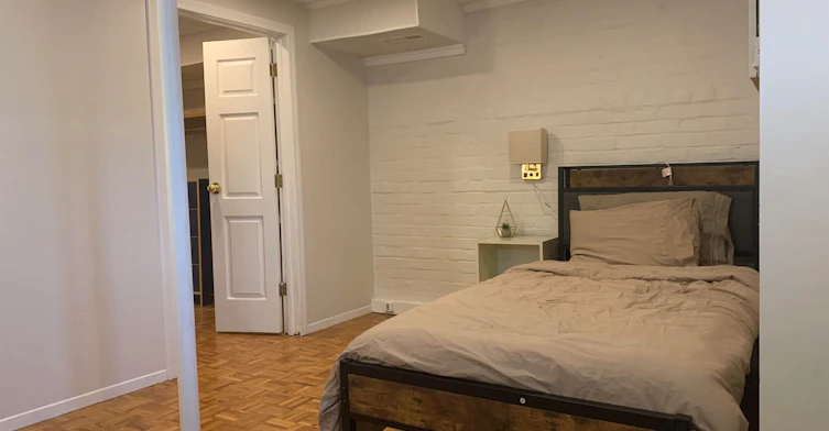 Bsmt-38 Rolyat Street, Toronto, ON, M6J 1S6 - 6
