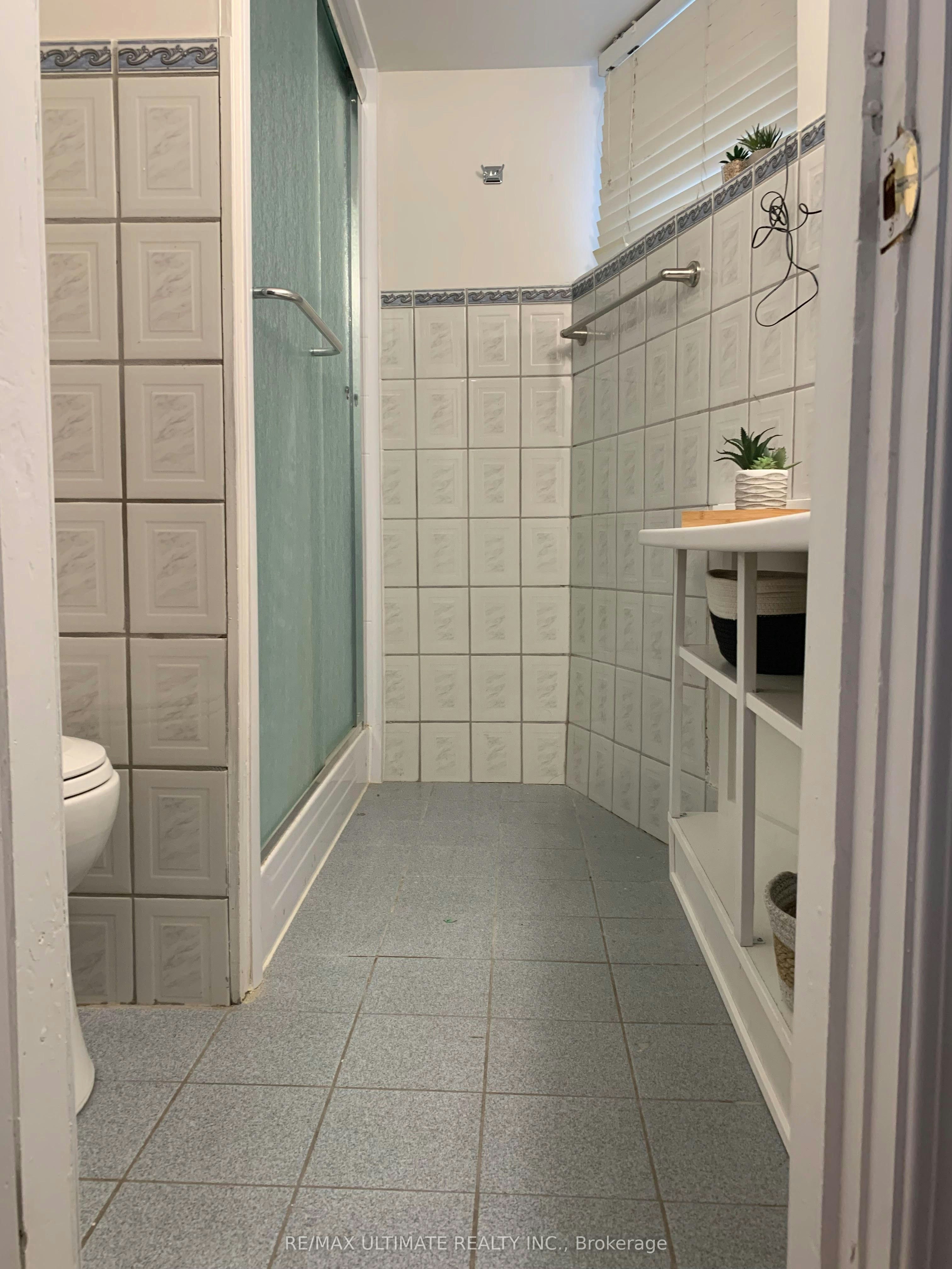 Bsmt-38 Rolyat Street, Toronto, ON, M6J 1S6 - 16