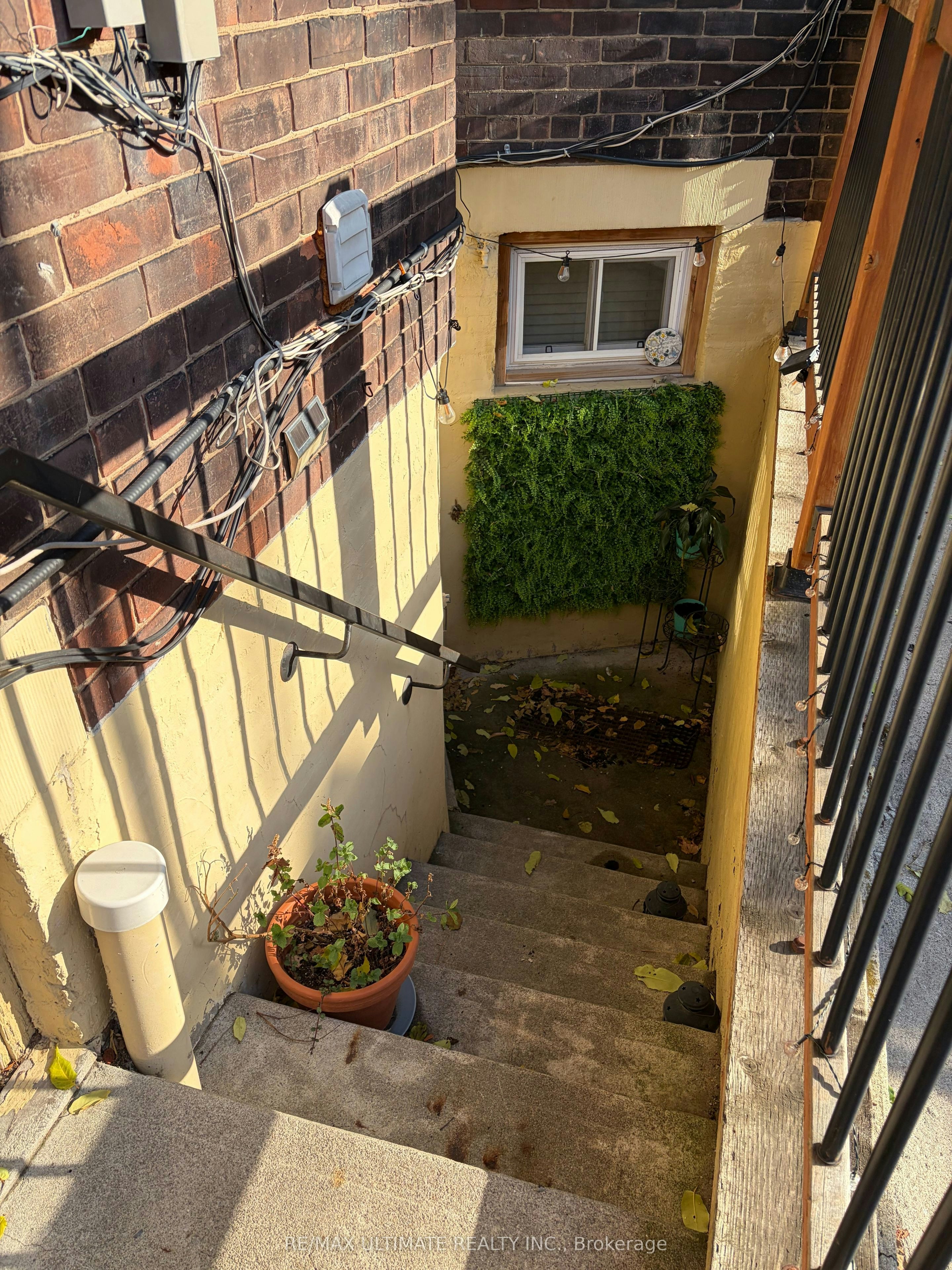 Bsmt-38 Rolyat Street, Toronto, ON, M6J 1S6 - 3