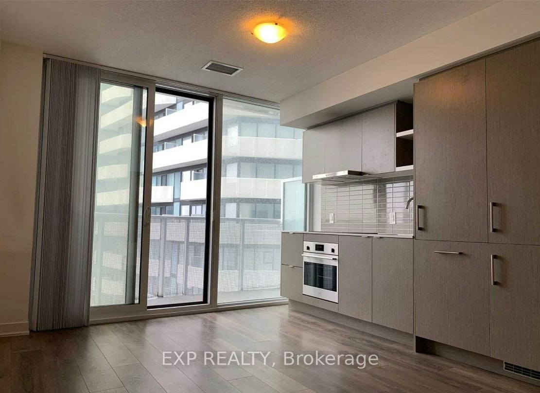 3311-88 Harbour Street, Toronto, ON, M5J 1B7 - 2