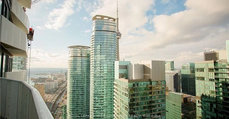 5003-100 Harbour Street, Toronto, ON, M5J 2T5 - 12