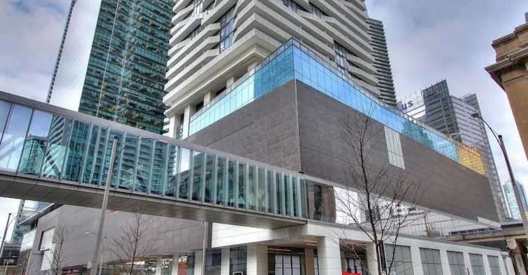5003-100 Harbour Street, Toronto, ON, M5J 2T5 - 13