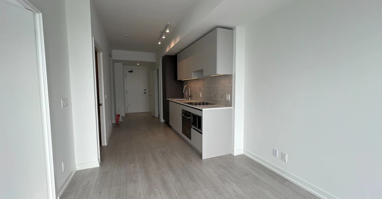 4715-55 Mercer Street, Toronto, ON, M5V 0W4 - 4