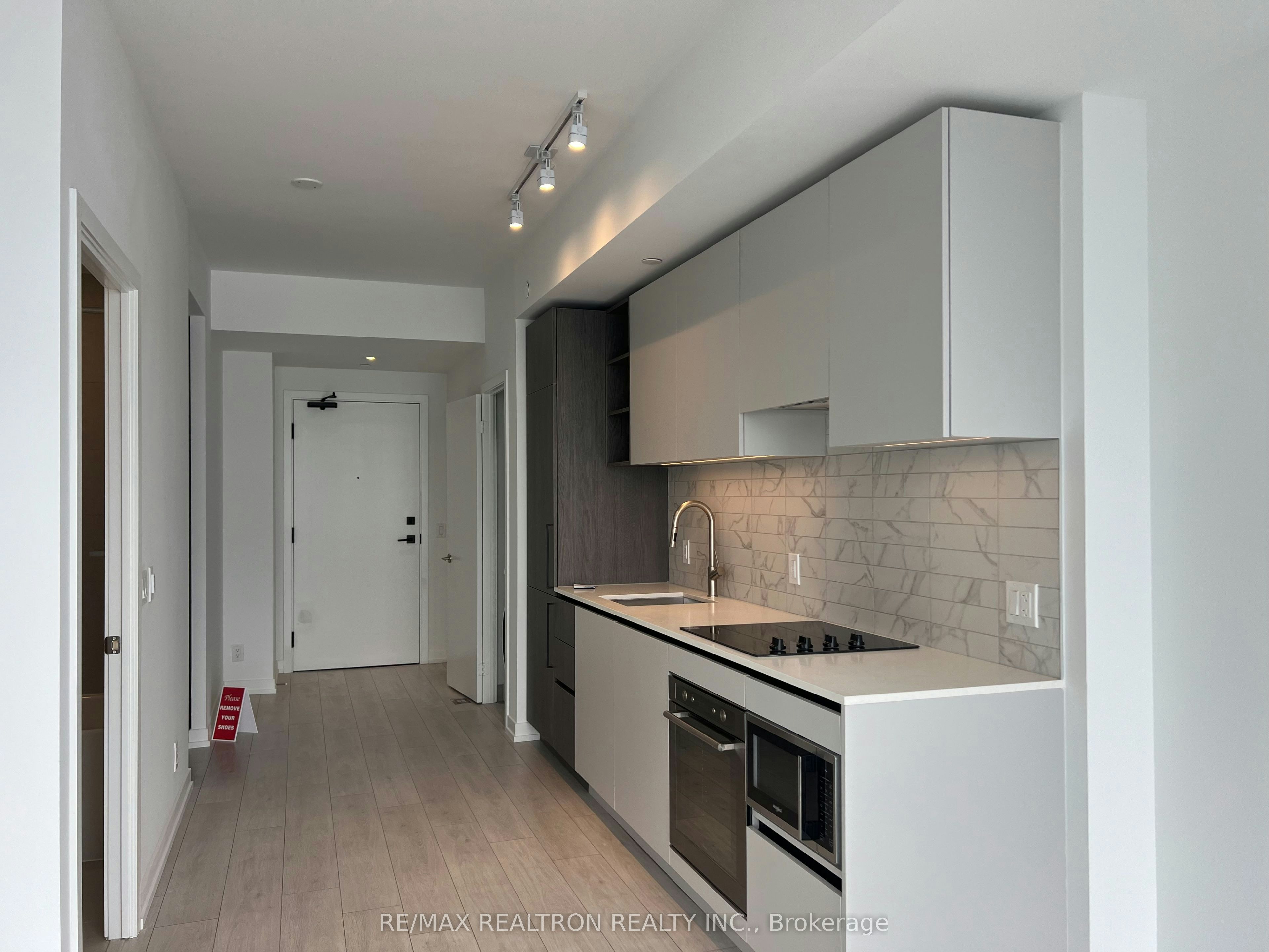 4715-55 Mercer Street, Toronto, ON, M5V 0W4 - 5