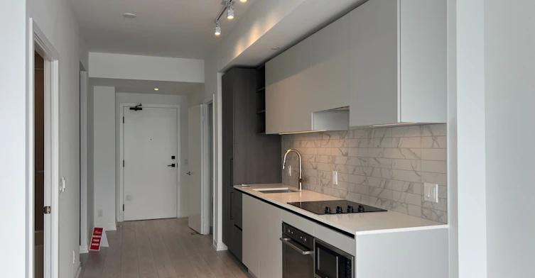 4715-55 Mercer Street, Toronto, ON, M5V 0W4 - 5