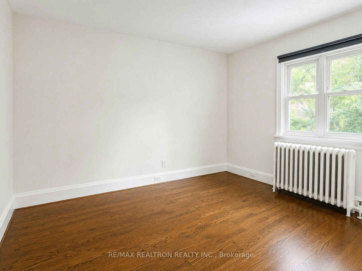 2nd Floor unit-25 Ranleigh Avenue, Toronto, ON, M4N 1X2 - 11