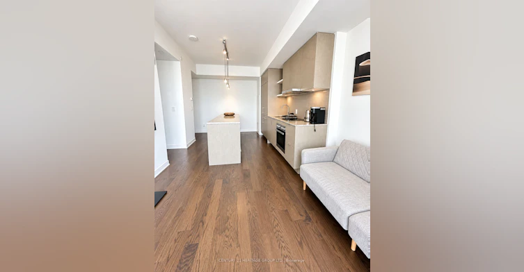 7001-88 Harbour Street, Toronto, ON, M5J 1B7 - 7