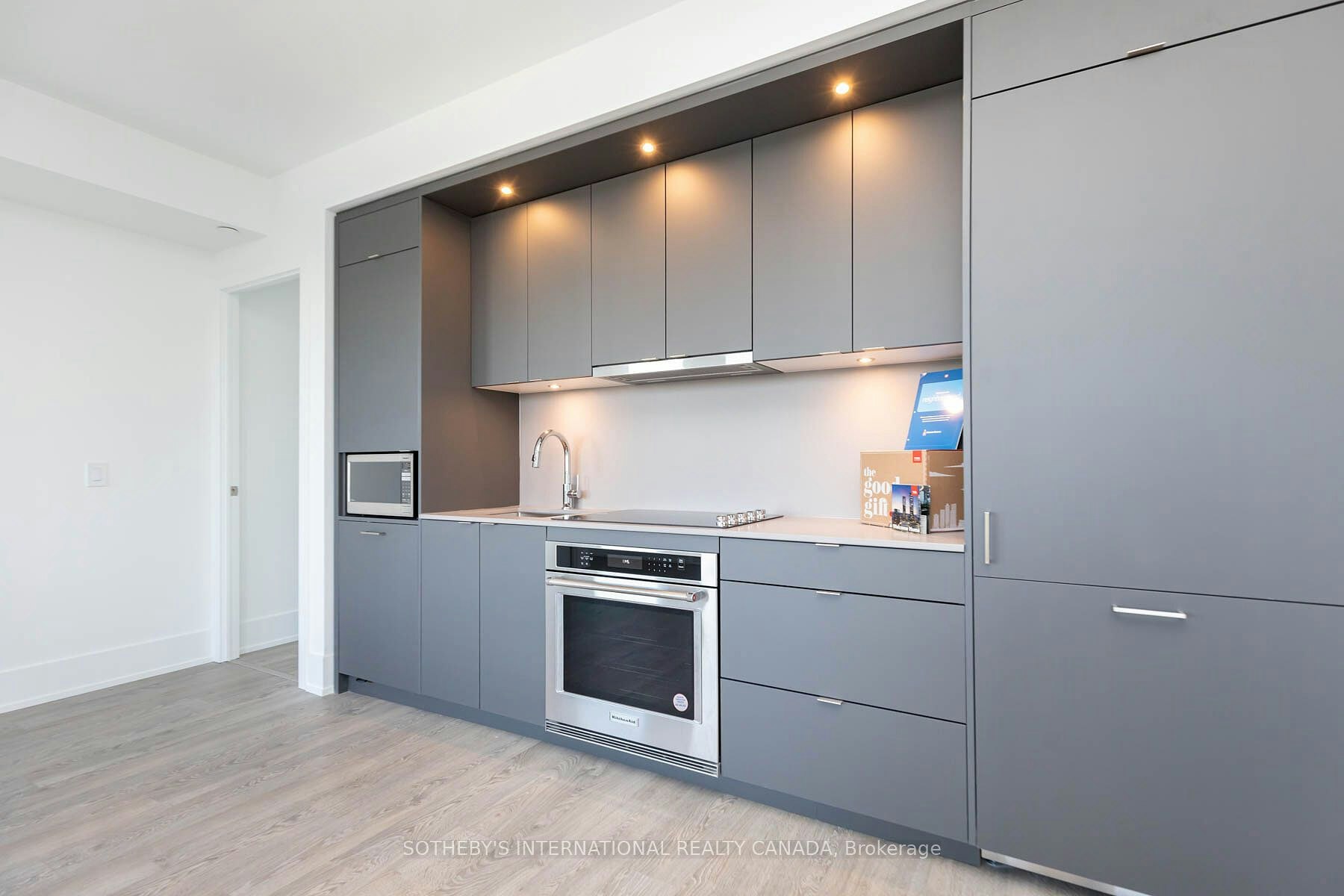 1004-480 Front Street W, Toronto, ON, M5V 0V6 - 7