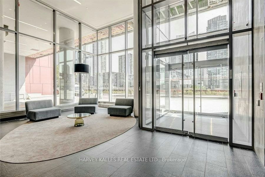 726-576 Front Street W, Toronto, ON, M5V 0P8 - 2