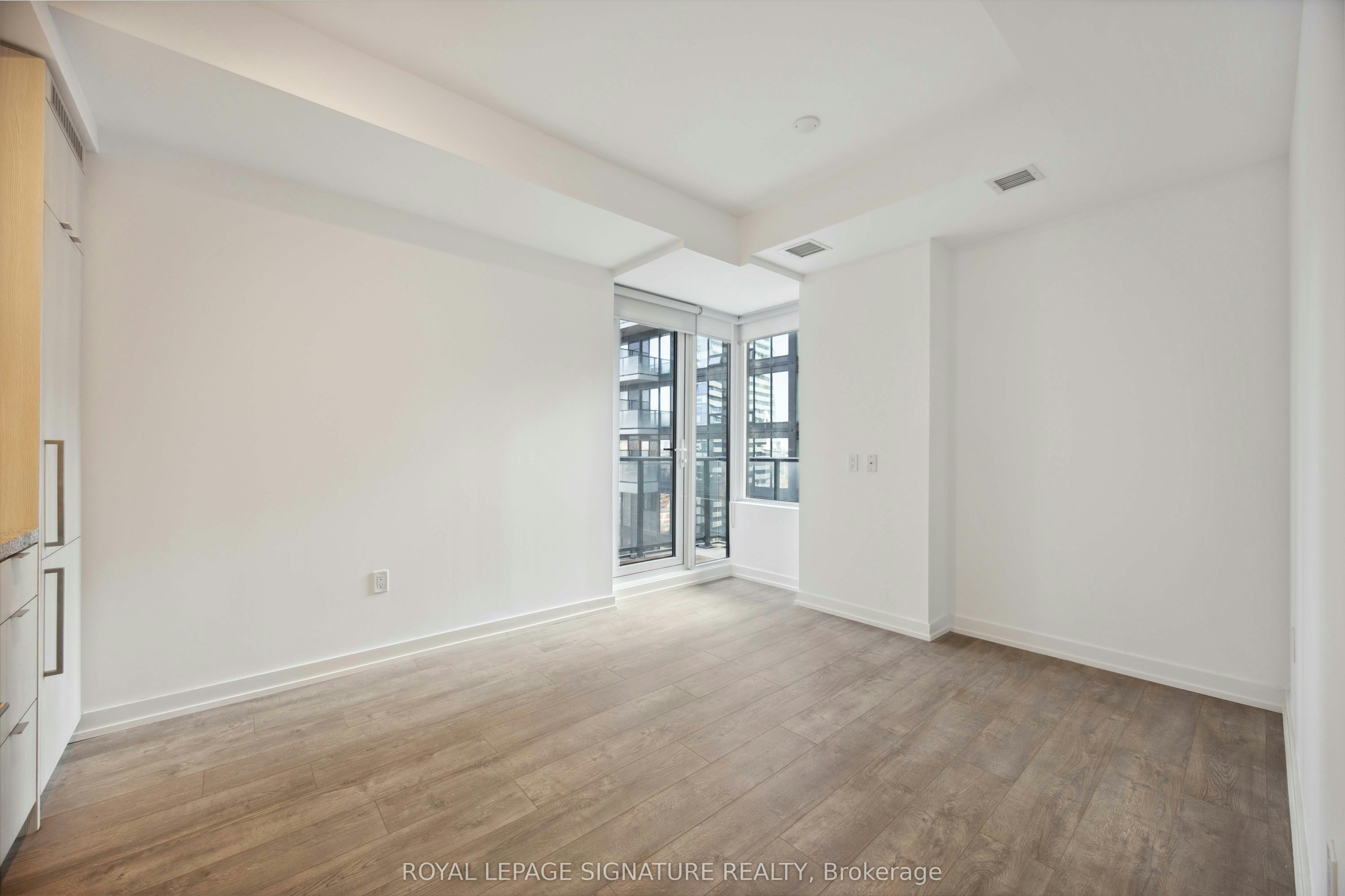 2212-115 Blue Jays Way, Toronto, ON, M5V 0N4 - 9