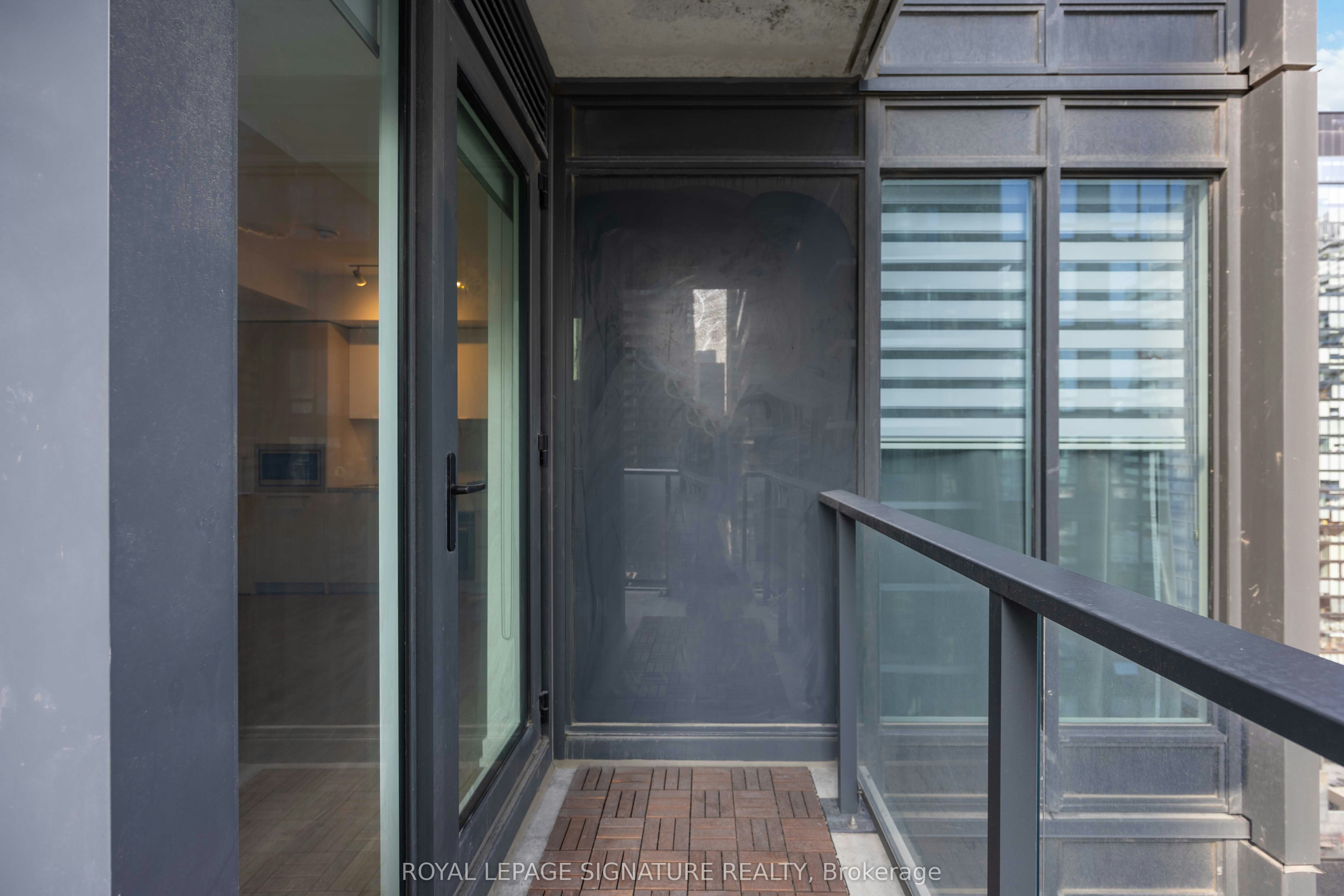2212-115 Blue Jays Way, Toronto, ON, M5V 0N4 - 23