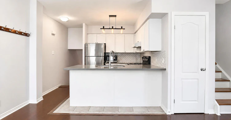 3207-12 Sudbury Street, Toronto, ON, M6J 3W7 - 8