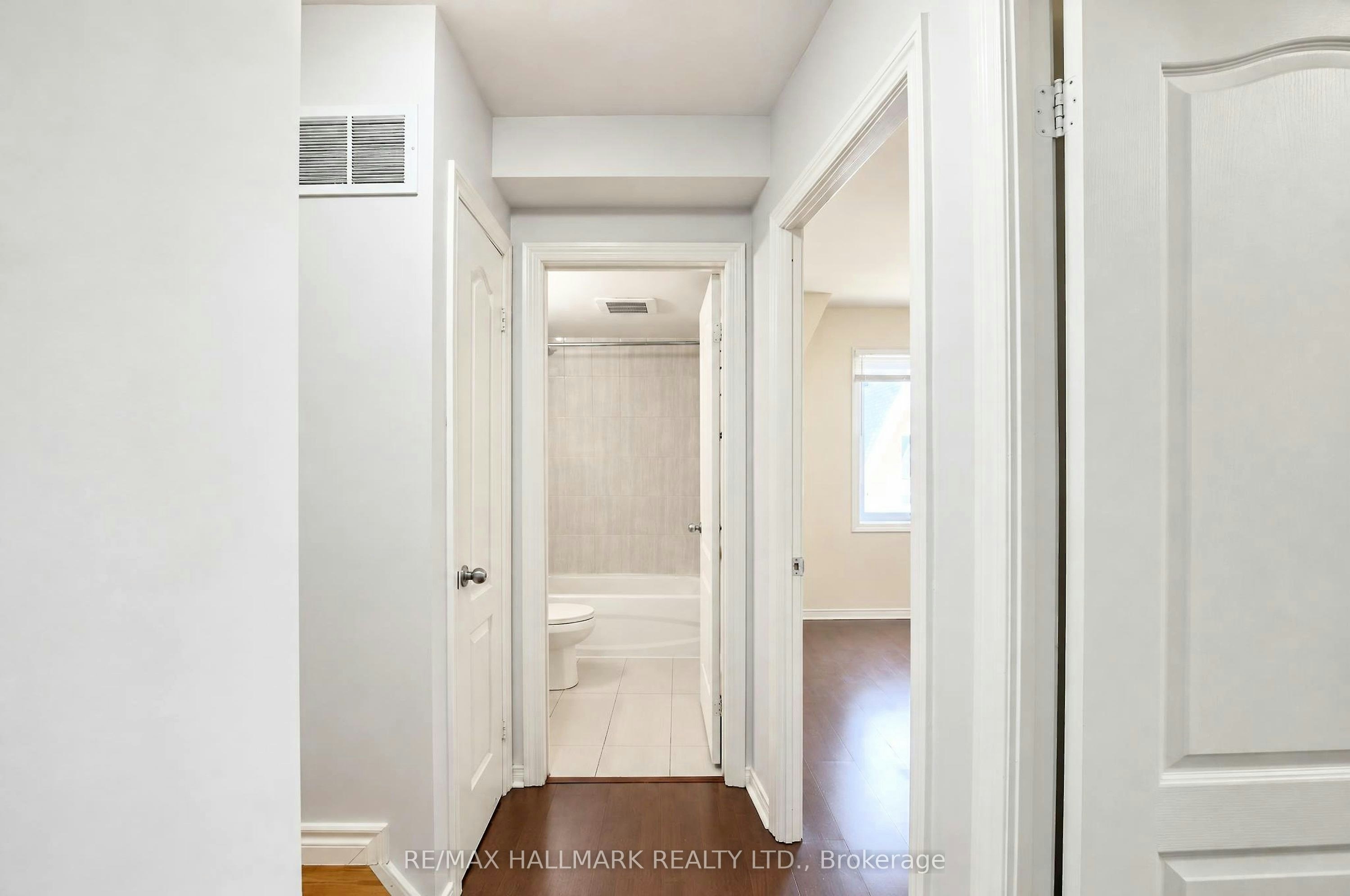 3207-12 Sudbury Street, Toronto, ON, M6J 3W7 - 20