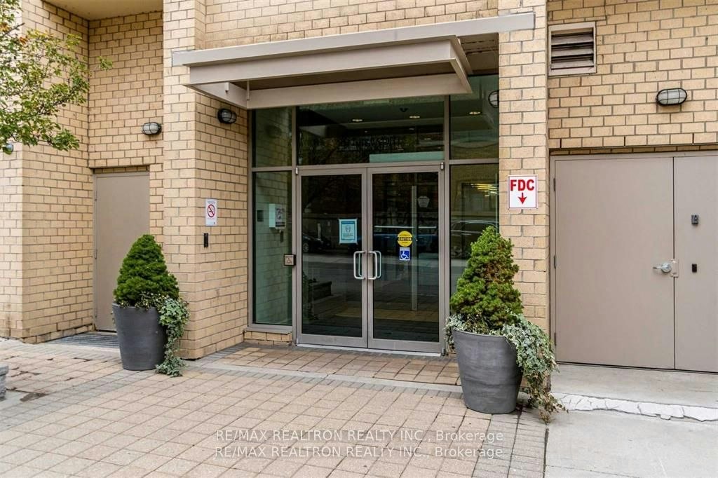 308-50 Camden Street, Toronto, ON, M5V 3N1 - 2