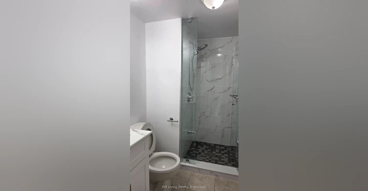 101-80 Aerodrome Crescent, Toronto, ON, M4G 4J1 - 16