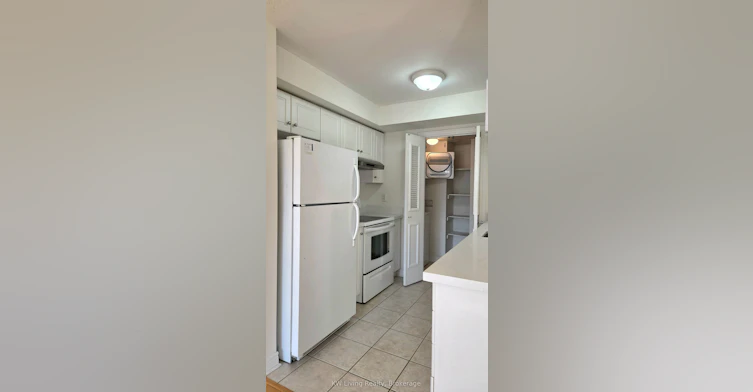 101-80 Aerodrome Crescent, Toronto, ON, M4G 4J1 - 8