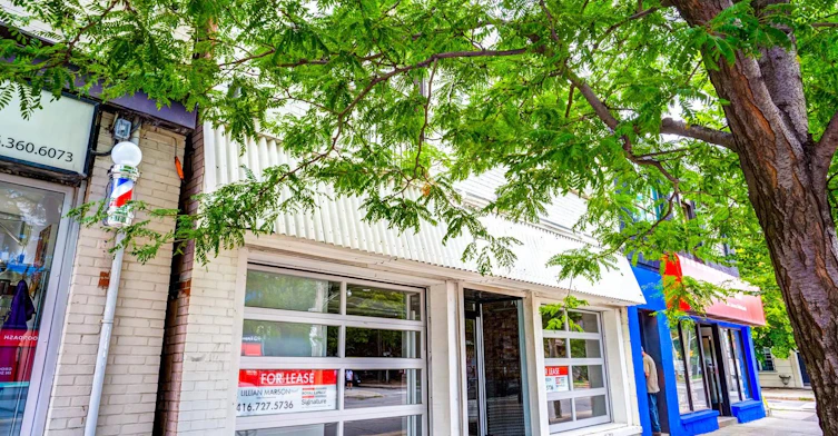Upper/Rear-926 King Street W, Toronto, ON, M5V 1P5 - 12