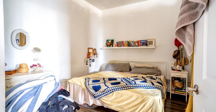 Upper/Rear-926 King Street W, Toronto, ON, M5V 1P5 - 5