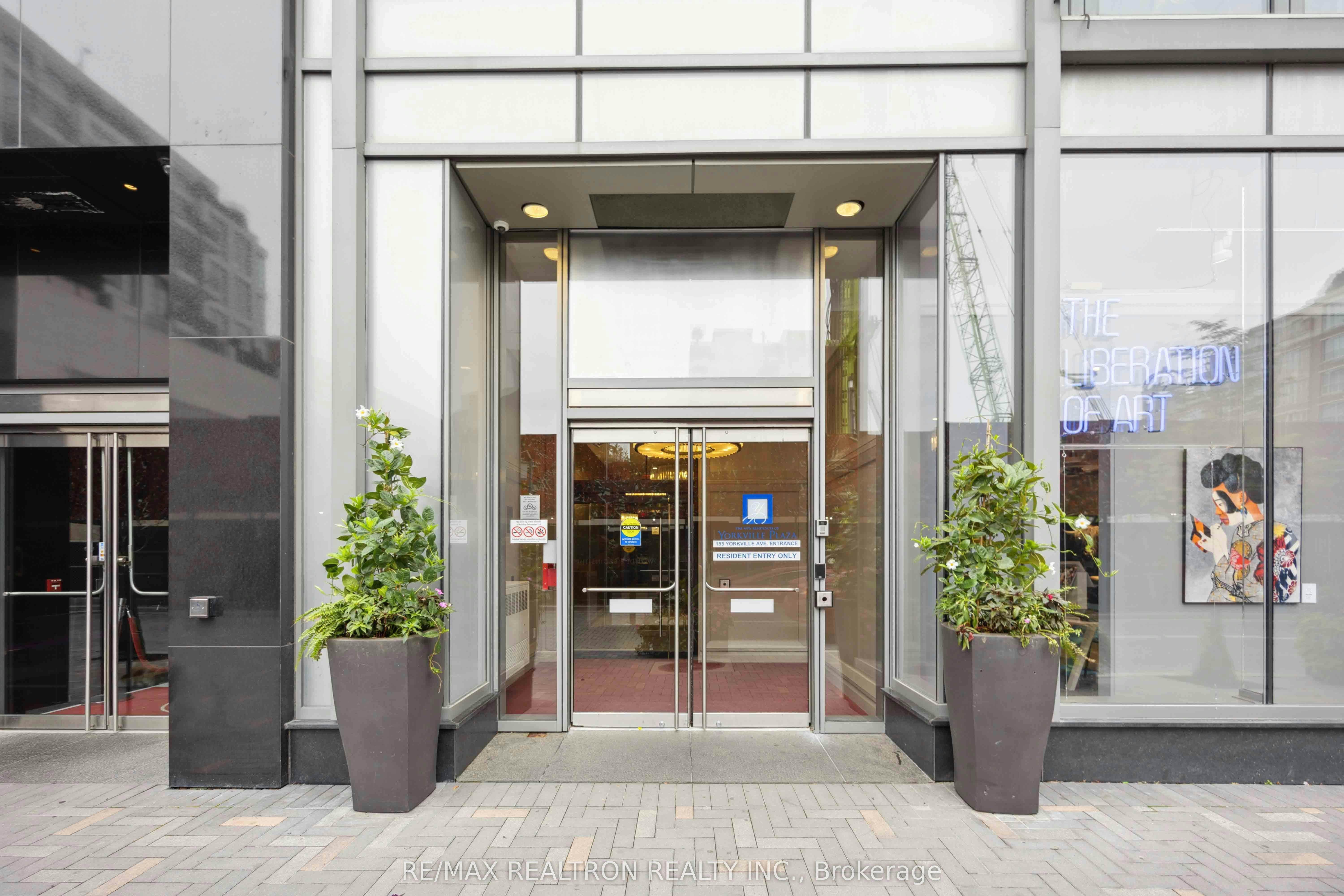 2604-155 Yorkville Avenue, Toronto, ON, M5R 0B4 - 26